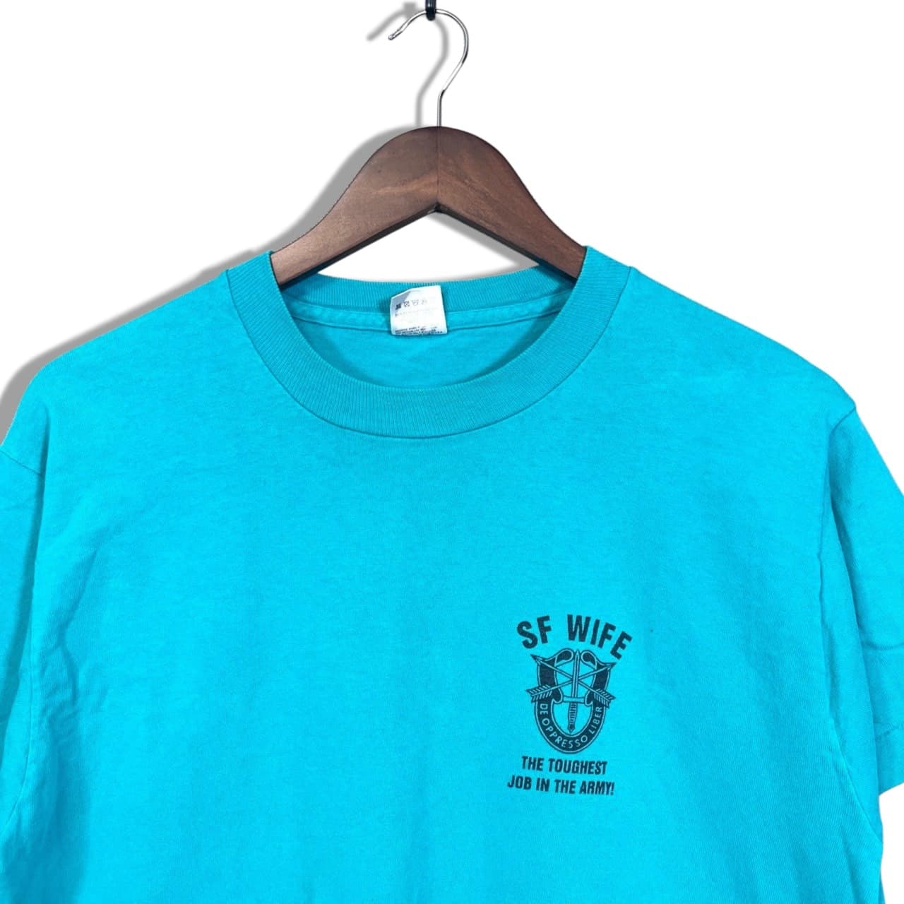 80s SF WIFE Army Tee 4