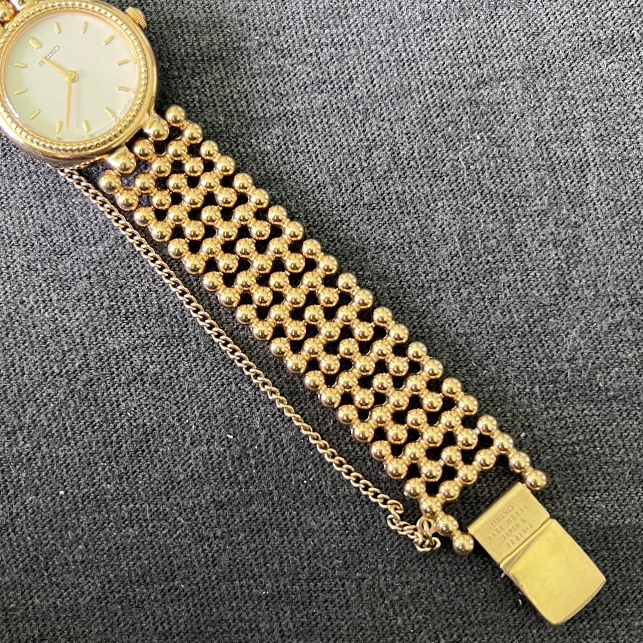 80s Vintage Seiko Women's Watch 6