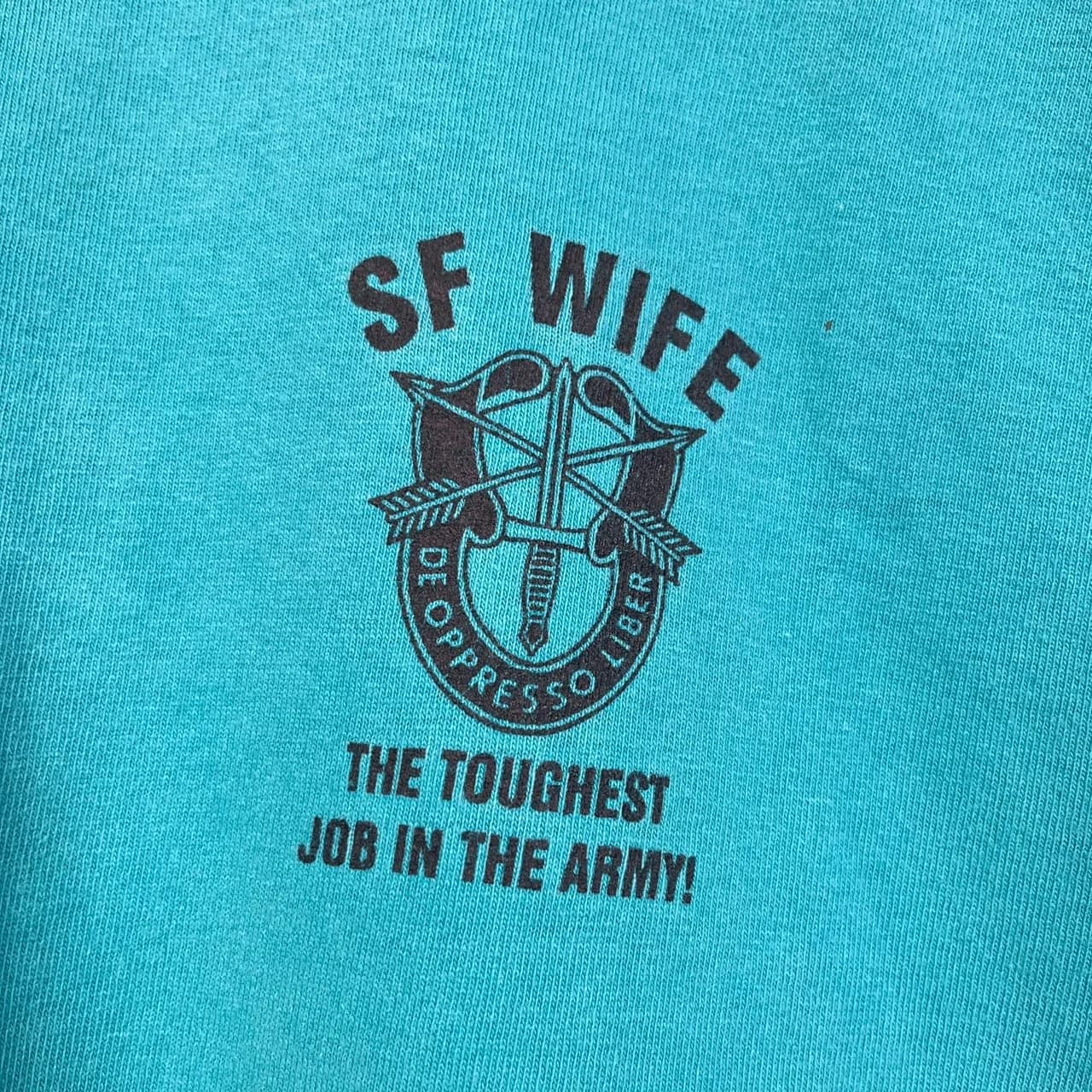 80s SF WIFE Army Tee 6